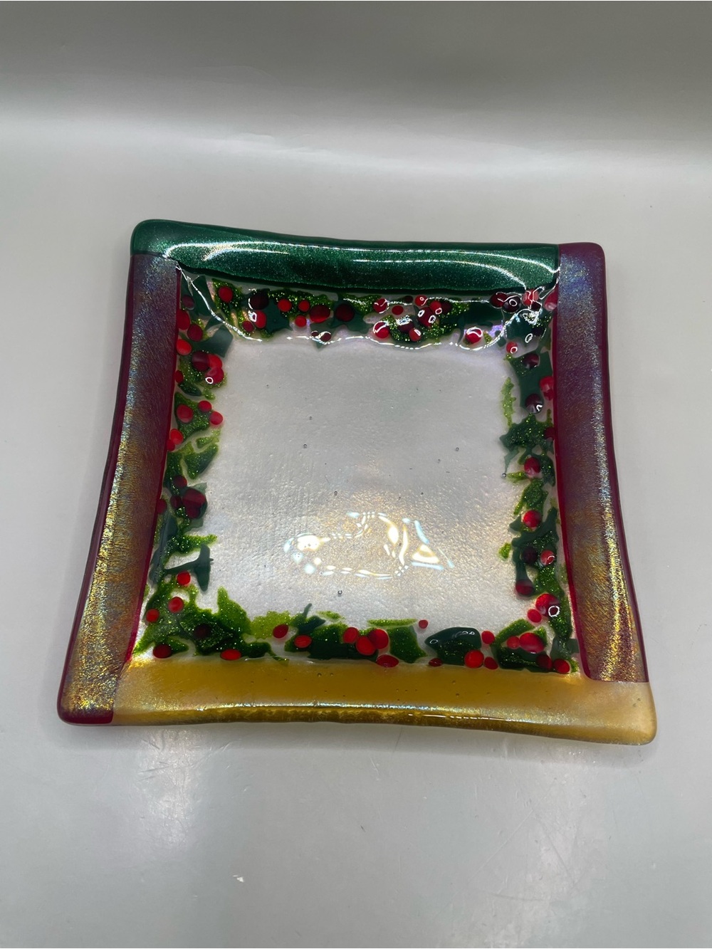 VTG Signed Freeburn 1999 Fused Glass 5.75x5.75” Trinket Dish Holly Christmas